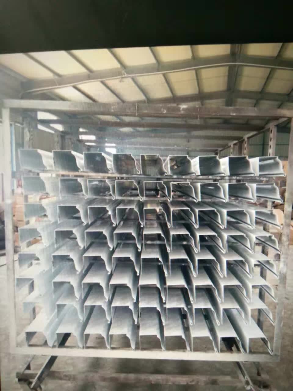 Aluminum roof rain gutter Aluminum roof rain gutter